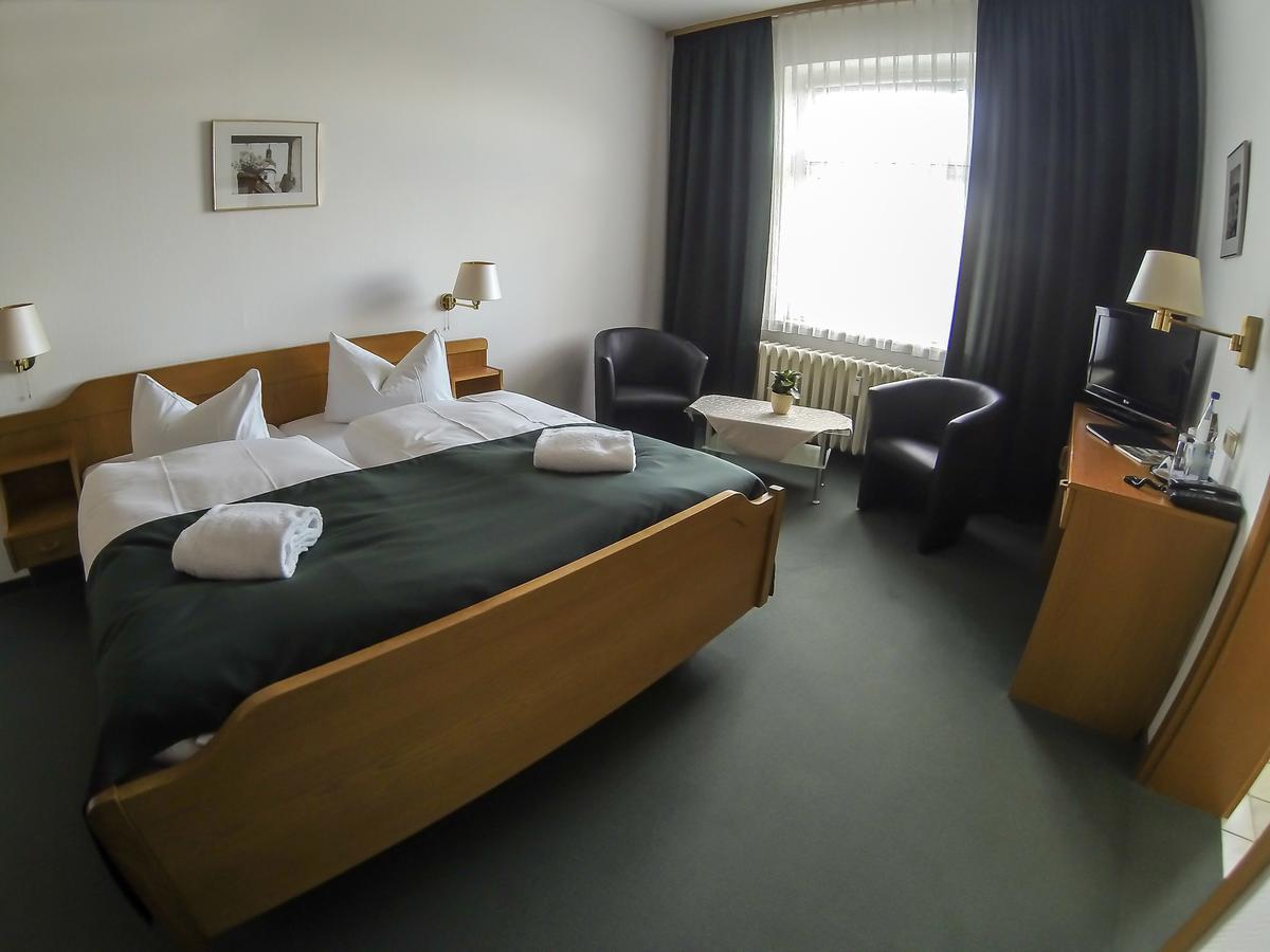 Central-Hotel Торгау Экстерьер фото